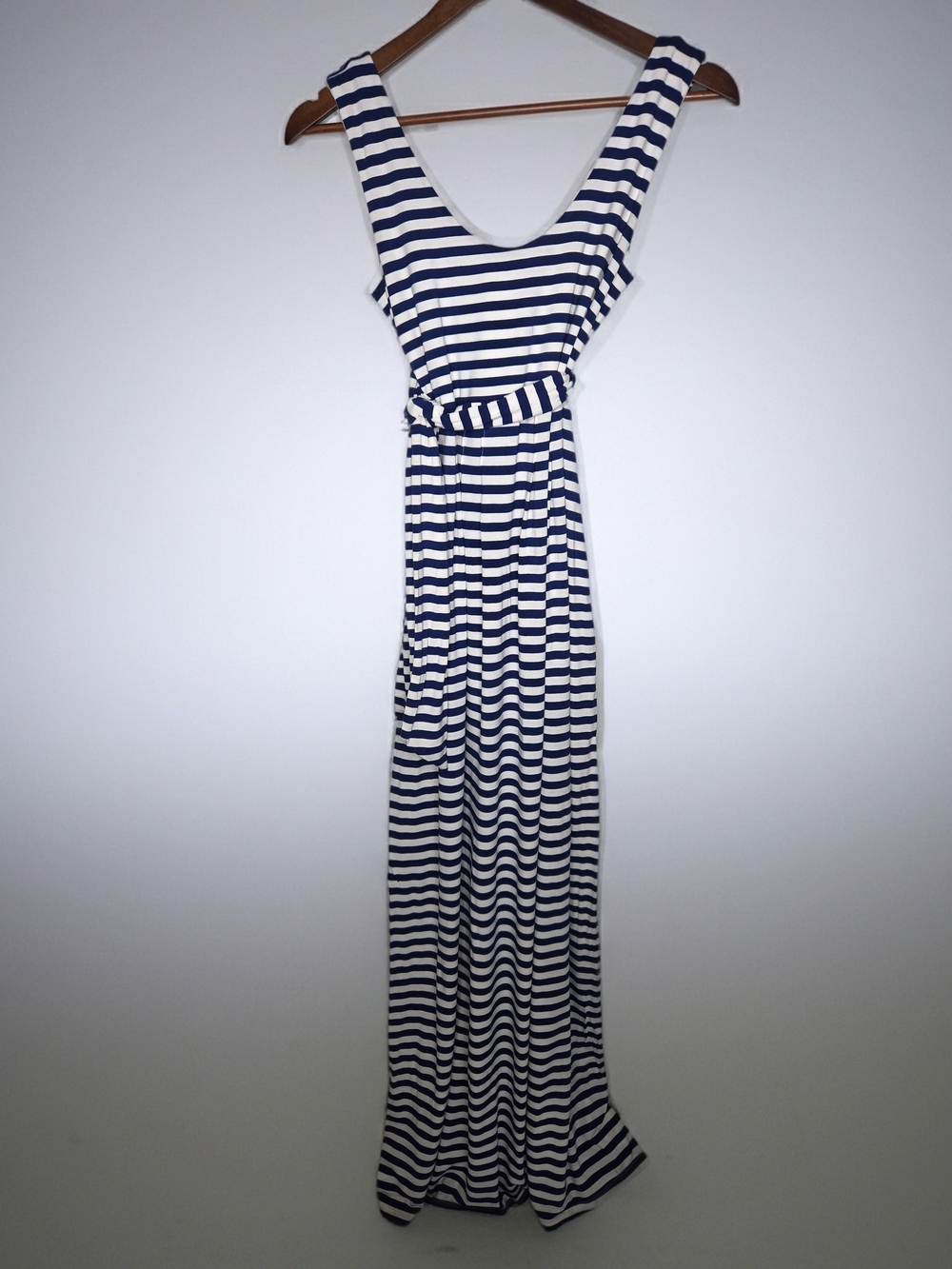A Pea in the Pod Nautical Navy & White Striped Maternity Maxi Dress Size Small